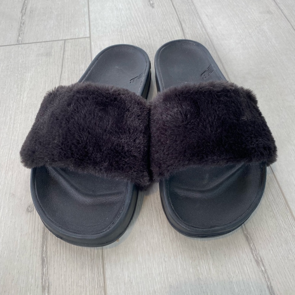 New Balance Sandal